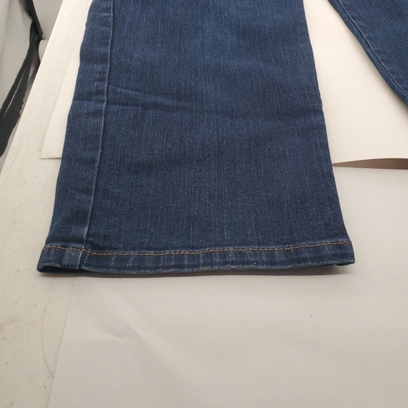 Gloria Vanderbilt Women’s Amanda Jeans Size Missy 18 Dark Blue - Picture 7 of 12